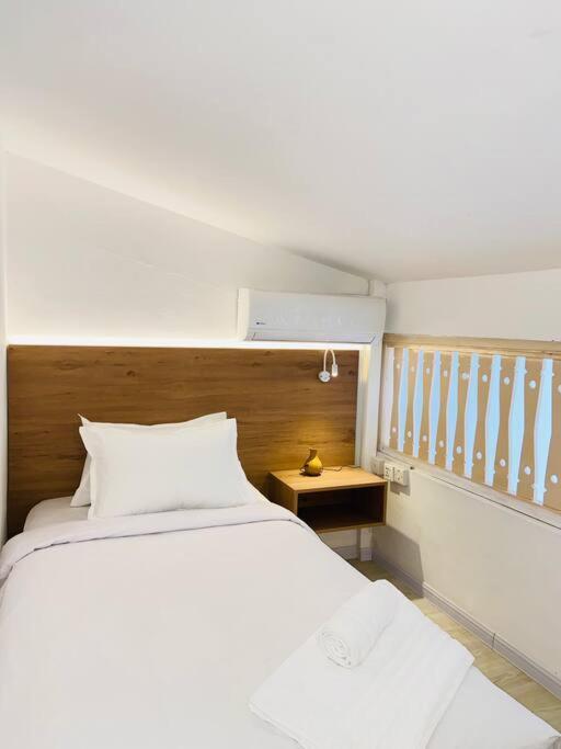 3 Bedroom Beachside Apartment - 30 Secs From Beach Flic-en-Flacq Extérieur photo